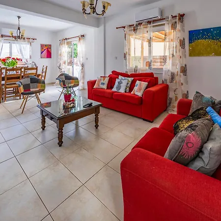 Villa Argiro Bright Paralimni