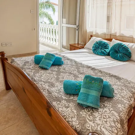 Villa Argiro Bright
