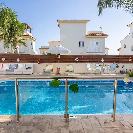 Villa Argiro Bright Paralimni
