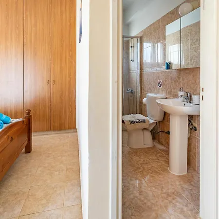 Argiro Bright Villa Paralímni