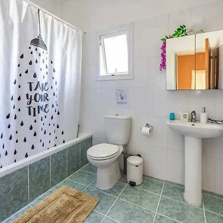 Argiro Bright Villa Paralímni